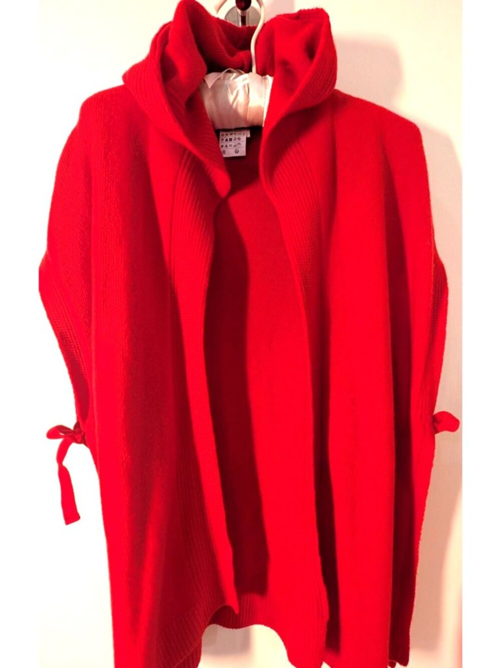 United Colors of Benetton Red Knitted Poncho Cape with Hood, One Size